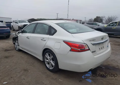 2014 Nissan Altima 2.5 Sv z USA, uszkodzony, nr VIN 1N4AL3APXEC173772